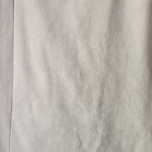 Marie Oliver Cream Top  Suede-feeling Short Sleeve Sz. Xs Fit Large #0020 - Picture 5 of 7